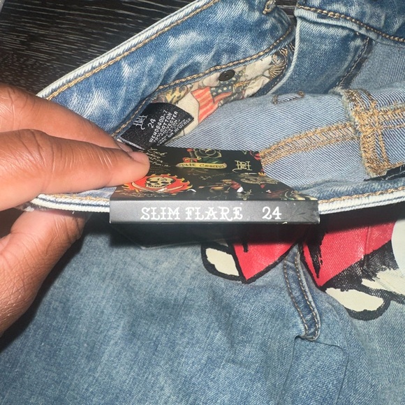 Ed Hardy Light Blue Jeans with Red Heart Embroidery - Picture 4 of 5